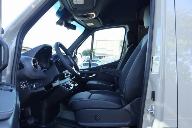 2026 Mercedes-Benz Sprinter 2500 Standard Roof 4-Cyl Diesel HO