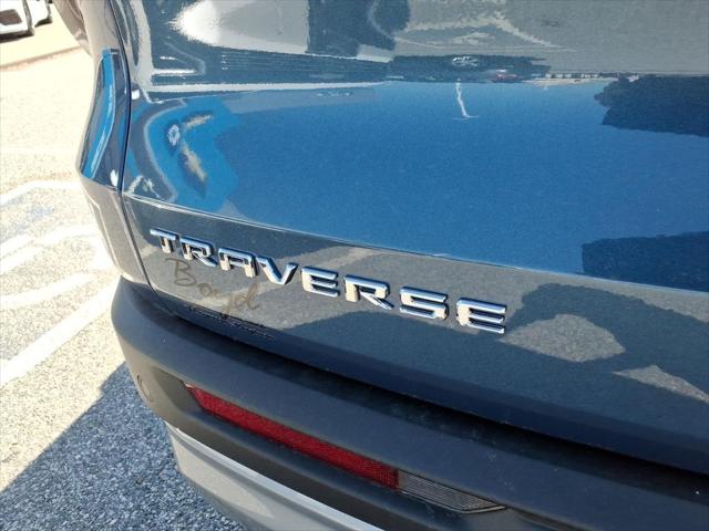 2026 Chevrolet Traverse FWD LT