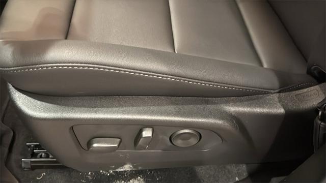 2026 GMC Canyon Elevation, 4WD