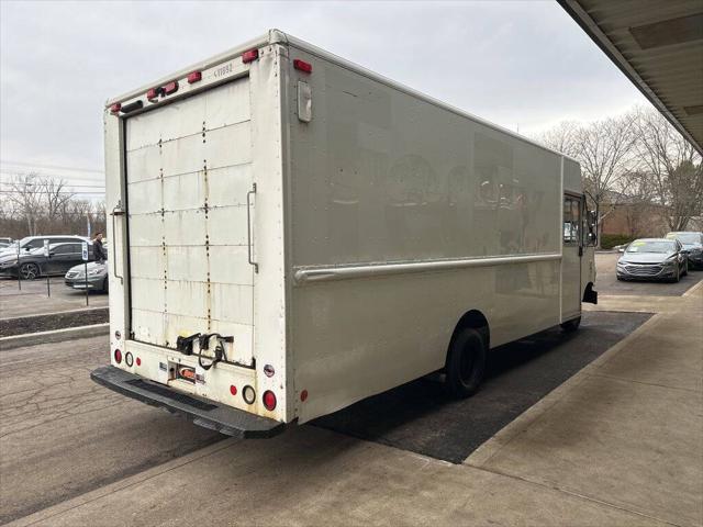 2009 Ford E-350 Stripped Base