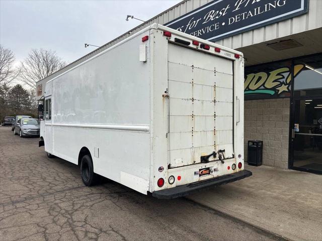 2009 Ford E-350 Stripped Base