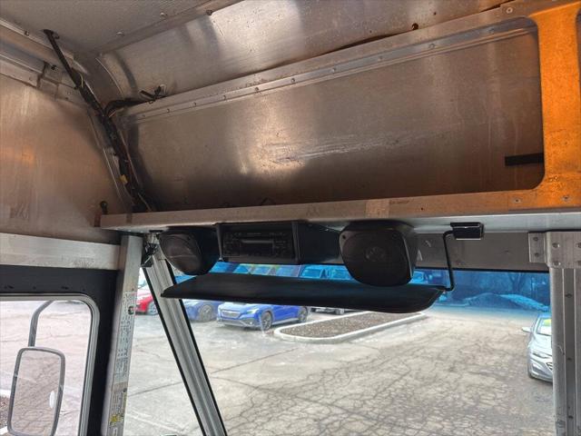 2009 Ford E-350 Stripped Base