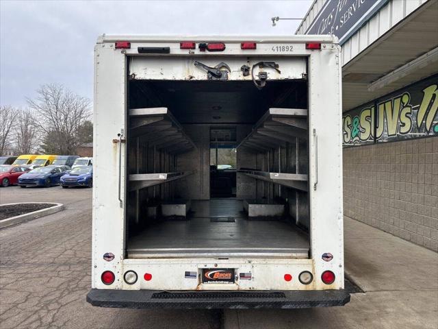 2009 Ford E-350 Stripped Base