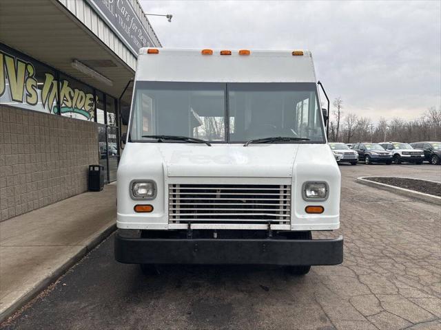 2009 Ford E-350 Stripped Base