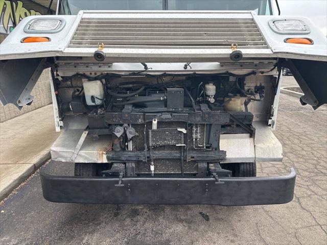 2009 Ford E-350 Stripped Base