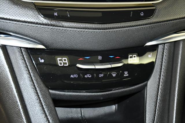 2025 Cadillac XT6 FWD Luxury