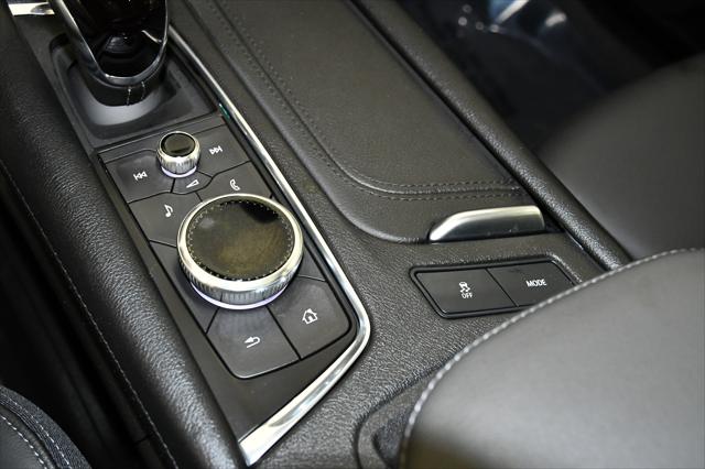 2025 Cadillac XT6 FWD Luxury