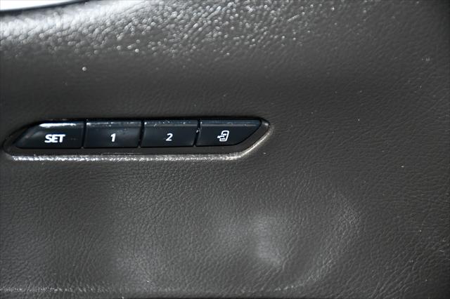 2025 Cadillac XT6 FWD Luxury