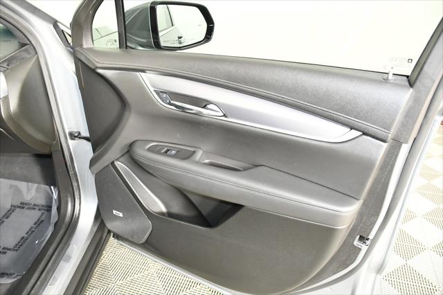 2025 Cadillac XT6 FWD Luxury
