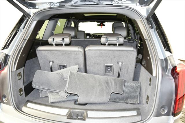 2025 Cadillac XT6 FWD Luxury