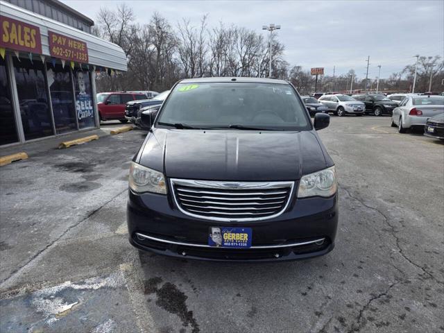 2011 Chrysler Town & Country Touring-L