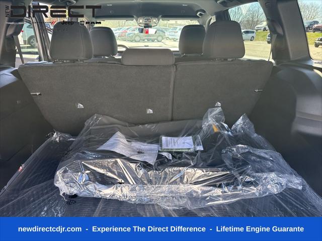 2026 Jeep Cherokee Laredo 4x4