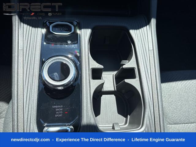 2026 Jeep Cherokee Laredo 4x4