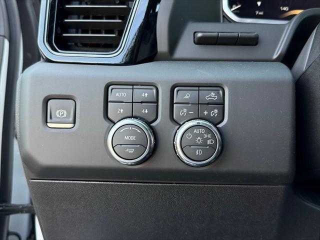 2026 GMC Sierra 2500HD Crew Cab, Standard Bed, AT4X, 4WD