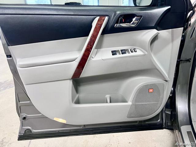 2012 Toyota Highlander Hybrid Limited