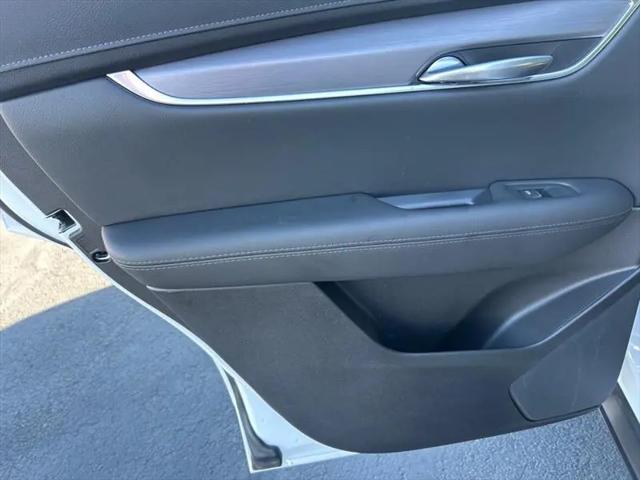 2025 Cadillac XT5 AWD Luxury
