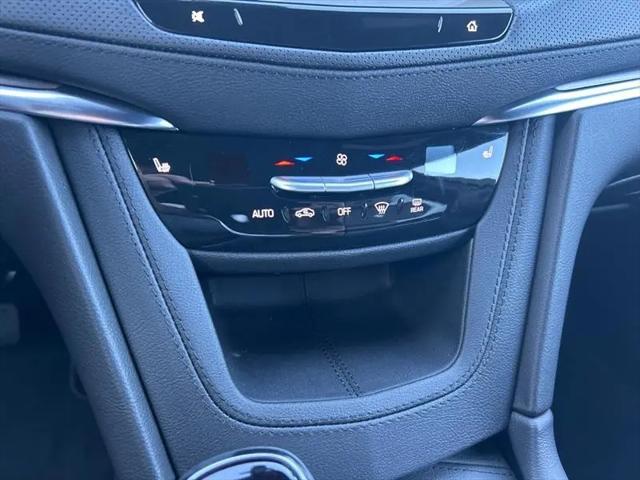 2025 Cadillac XT5 AWD Luxury
