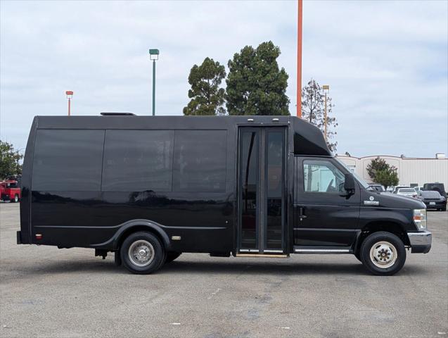2012 Ford E-350 Cutaway Passenger Bus GAS