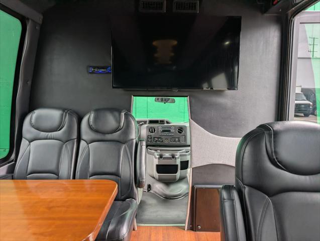 2012 Ford E-350 Cutaway Passenger Bus GAS