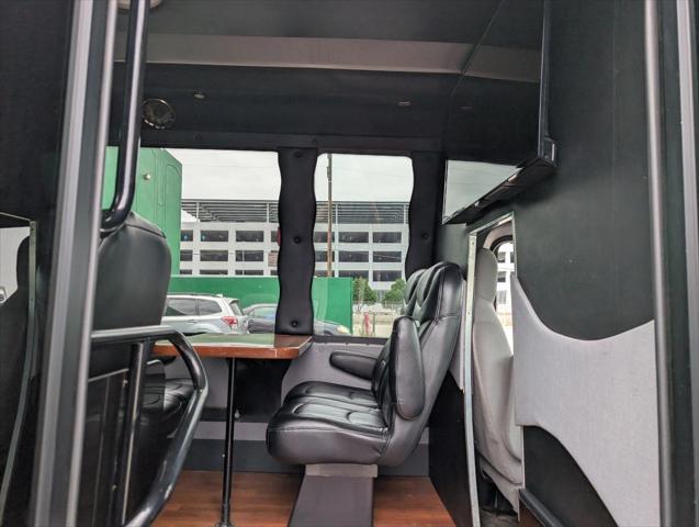 2012 Ford E-350 Cutaway Passenger Bus GAS