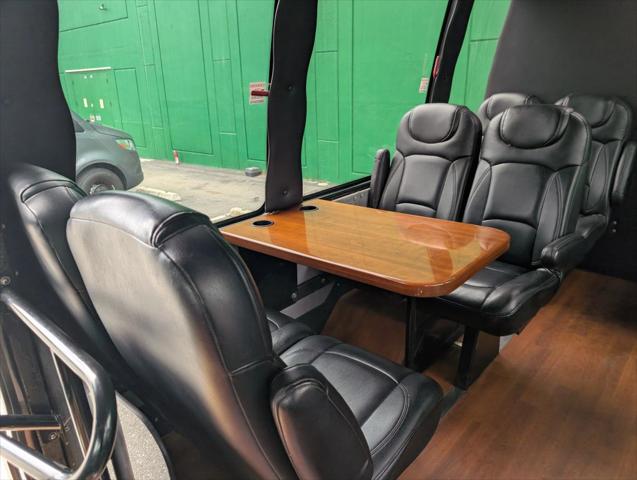 2012 Ford E-350 Cutaway Passenger Bus GAS