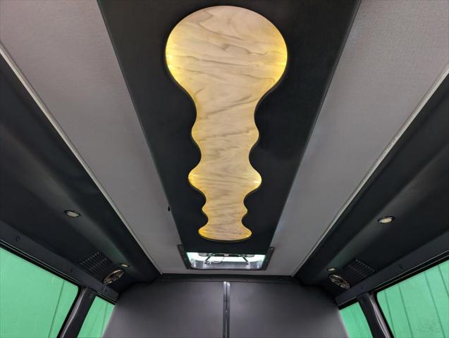 2012 Ford E-350 Cutaway Passenger Bus GAS