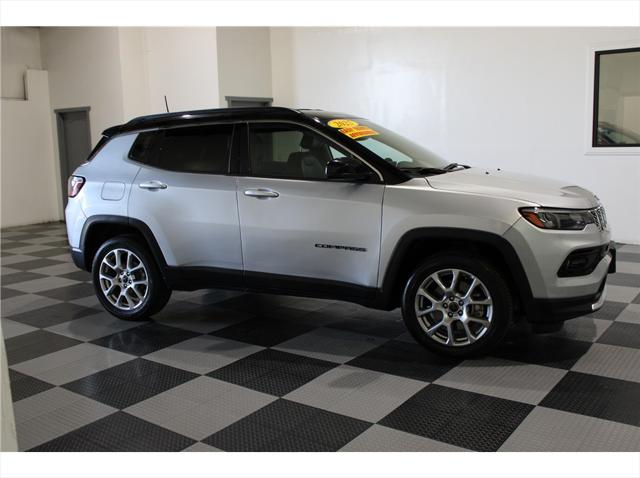2025 Jeep Compass Limited 4x4 for sale in Merced, CA