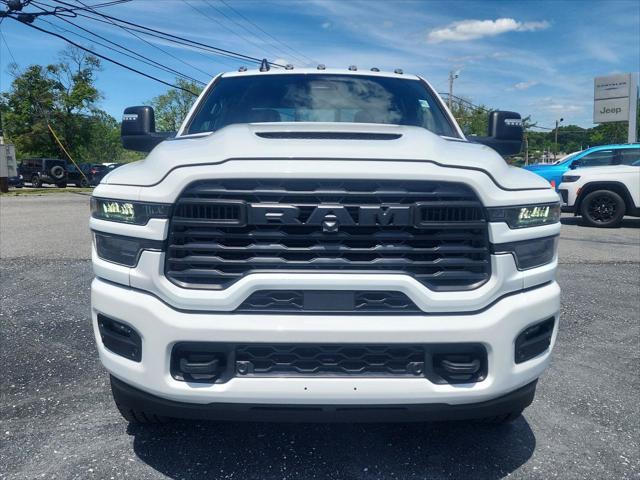 2026 RAM Ram 2500 RAM 2500 BLACK EXPRESS CREW CAB 4X4 64 BOX 2026 RAM Ram 2500 RAM 2500 BLACK EXPRESS CREW CAB 4X4 64 BOX