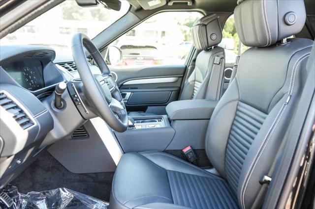 2026 Land Rover Discovery Gemini Edition