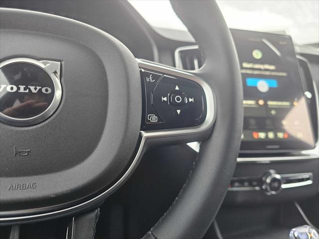 2026 Volvo XC90 Plug-In Hybrid Ultra, T8 AWD, Electric/Gasoline, Bright, 7 Seats