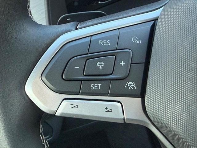 2026 Volkswagen Atlas Cross Sport SE with Technology