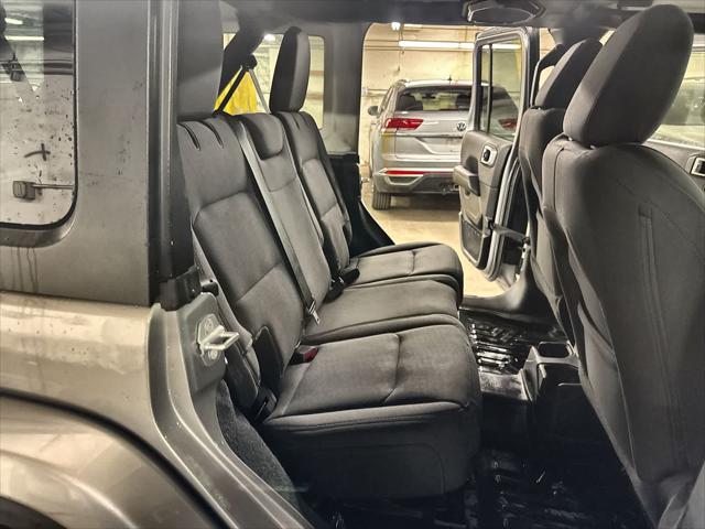2018 Jeep Wrangler Unlimited Sahara 4x4