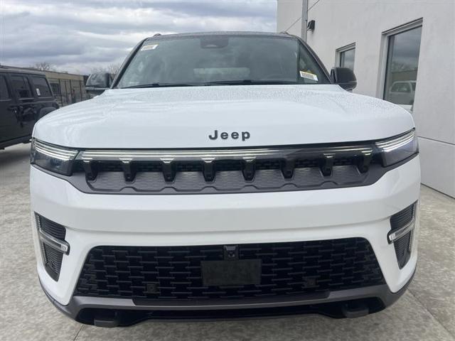 2026 Wagoneer Grand Wagoneer GRAND WAGONEER UPLAND 4X4