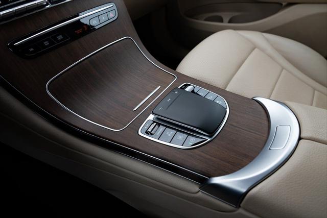2022 Mercedes-Benz GLC 4MATIC SUV