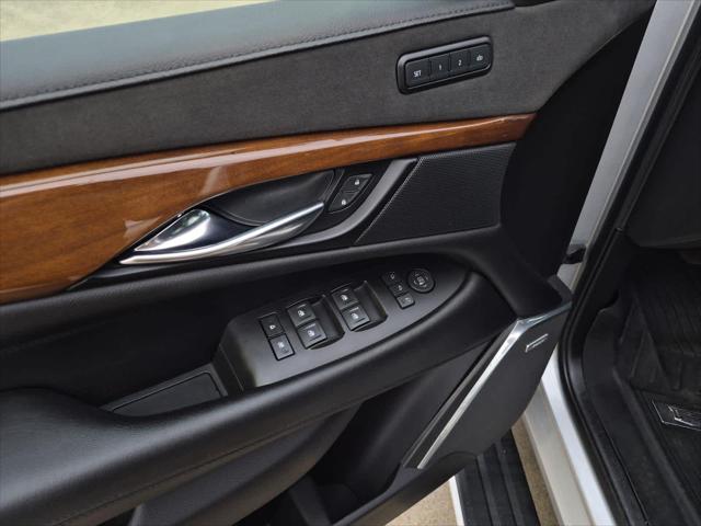 2020 Cadillac Escalade 4WD Premium Luxury