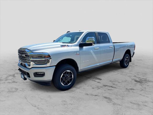 2026 RAM Ram 3500 RAM 3500 LARAMIE CREW CAB 4X4 8 BOX