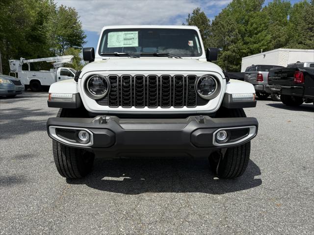 2026 Jeep Gladiator GLADIATOR SAHARA 4X4 2026 Jeep Gladiator GLADIATOR SAHARA 4X4