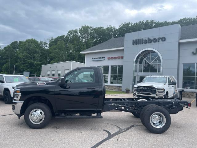 2026 RAM 3500 Chassis RAM 3500 TRADESMAN CHASSIS REGULAR CAB 4X4 60 CA