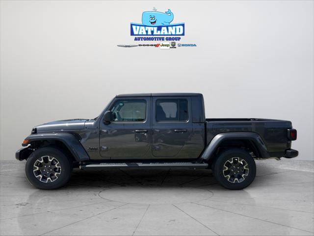 2026 Jeep Gladiator GLADIATOR SAHARA 4X4