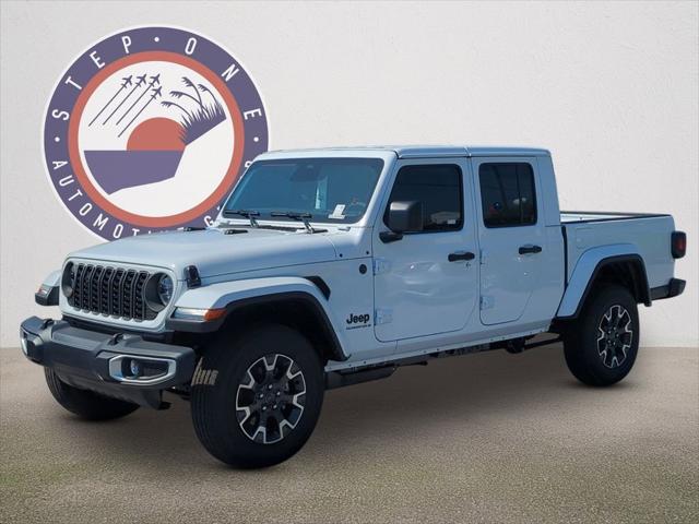 2026 Jeep Gladiator GLADIATOR SAHARA 4X4