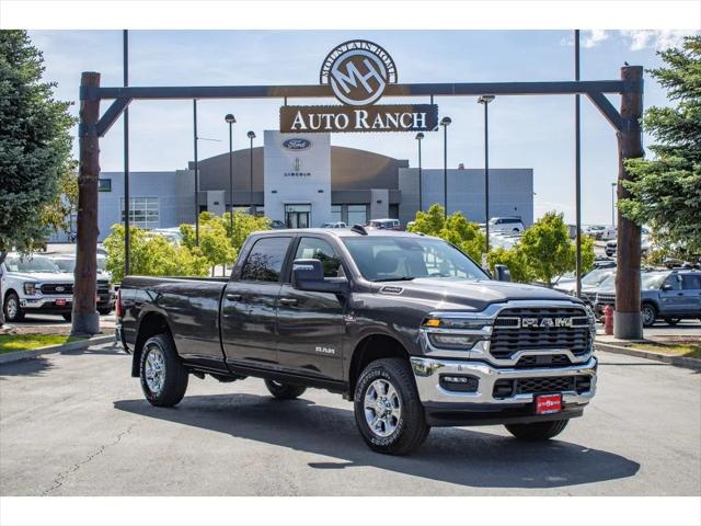 2026 RAM 3500 RAM 3500 BIG HORN CREW CAB 4X4 8 BOX