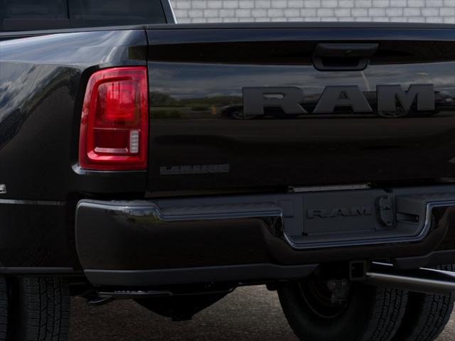 2026 Ram 3500 Laramie Crew Cab 4x4 8' Box