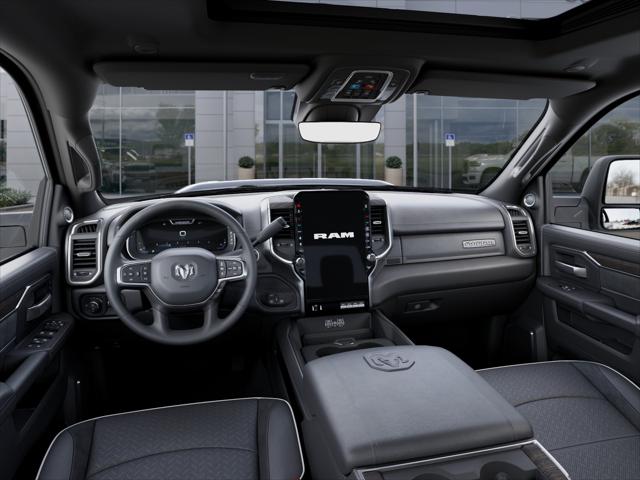2026 Ram 3500 Laramie Crew Cab 4x4 8' Box