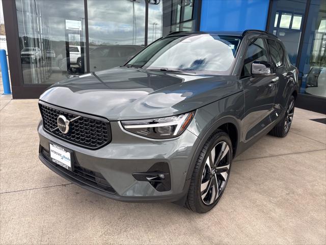 2026 Volvo XC40 Ultra, B5 AWD Gas (mild hybrid), Dark for sale in Aberdeen, WA