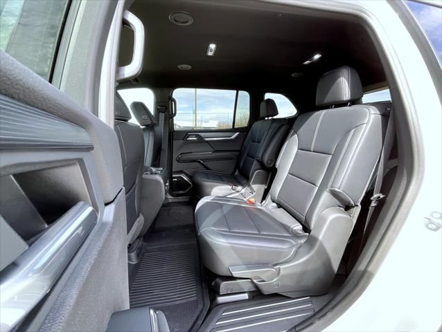 2026 GMC Acadia Elevation AWD