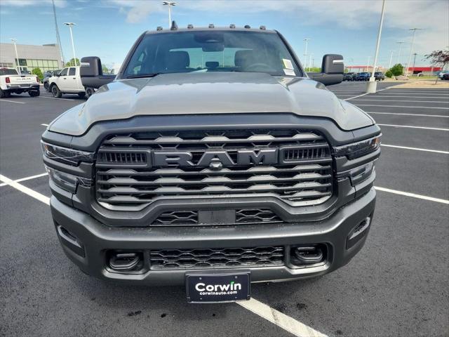 2026 RAM Ram 3500 Chassis Cab RAM 3500 TRADESMAN CREW CAB CHASSIS 4X4 60 CA