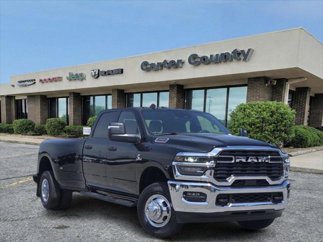 2026 RAM Ram 3500 RAM 3500 TRADESMAN CREW CAB 4X4 8 BOX