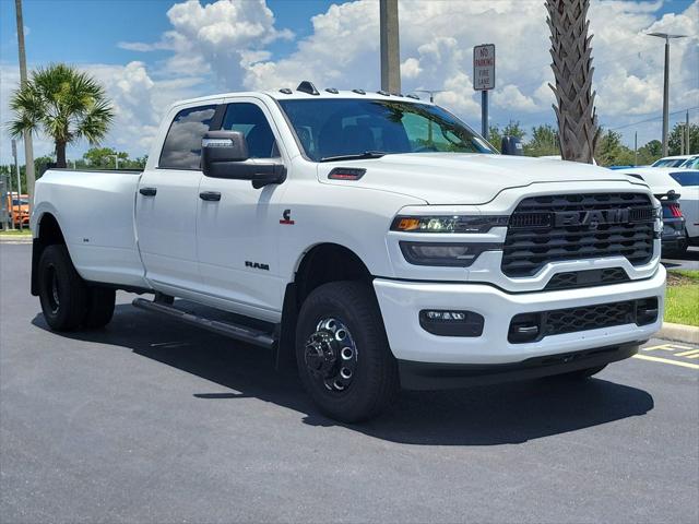 2026 RAM 3500 RAM 3500 BIG HORN CREW CAB 4X4 8 BOX