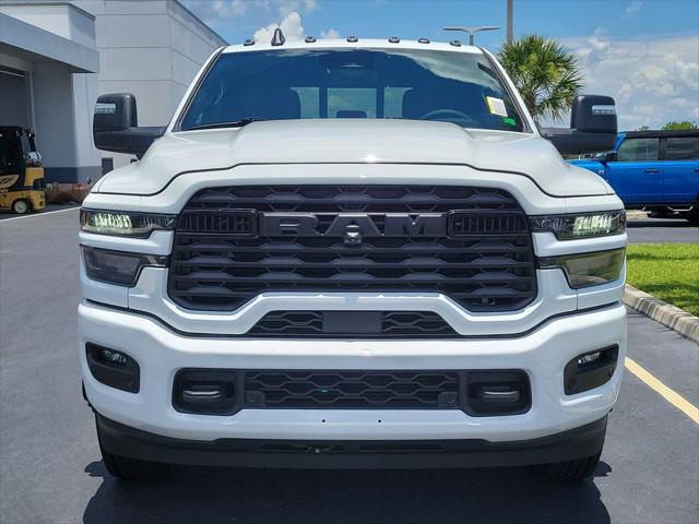 2026 RAM 3500 RAM 3500 BIG HORN CREW CAB 4X4 8 BOX