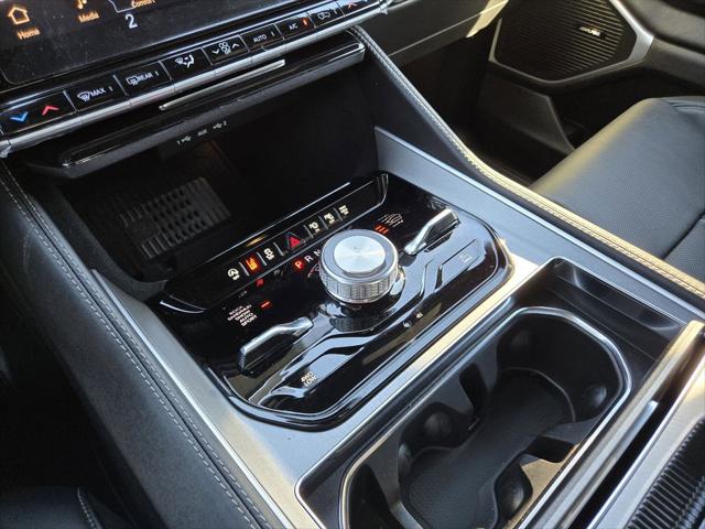 2026 Jeep Grand Wagoneer Upland 4x4